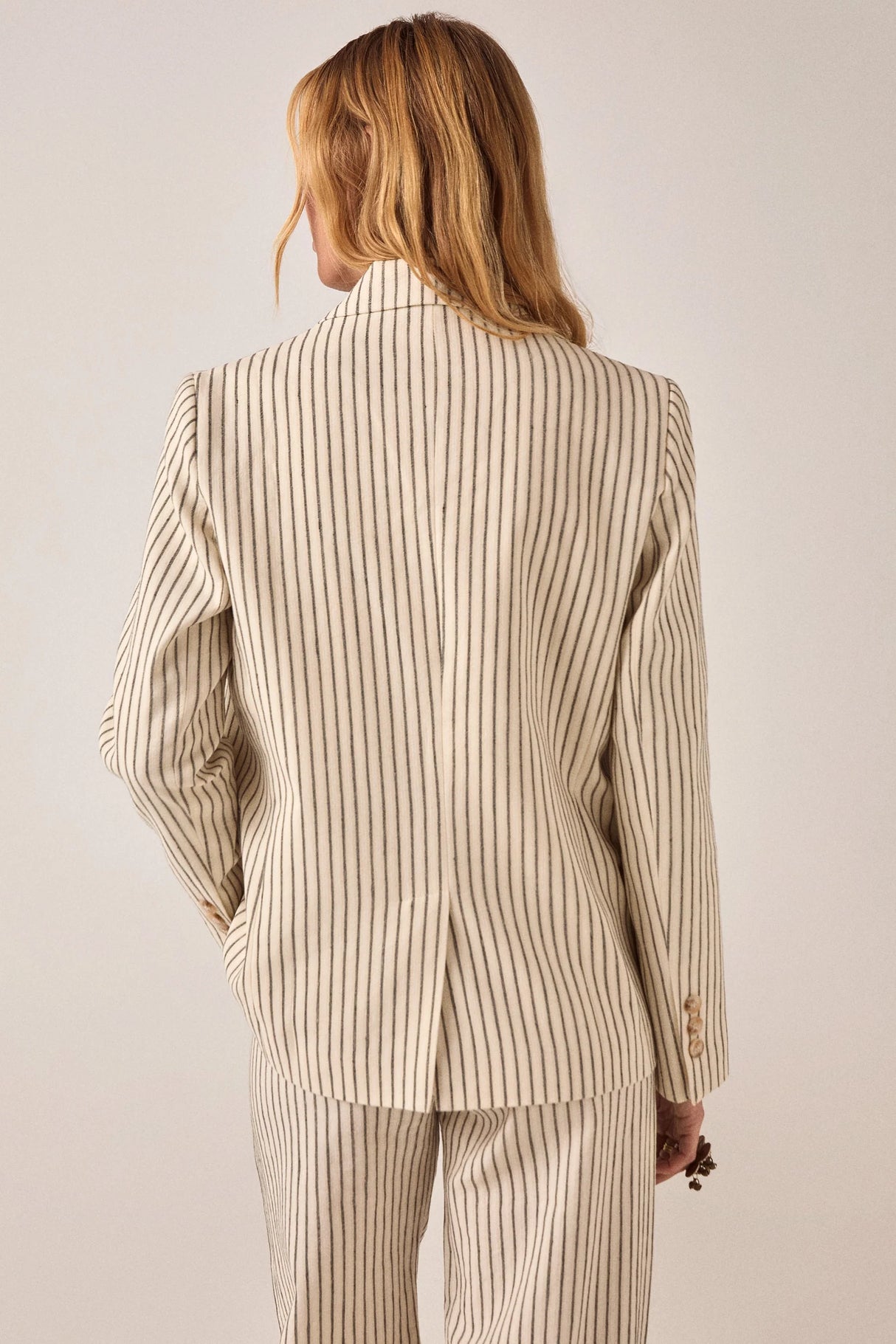 MAISON HOTEL BLAZER RAYA DIPLOMATICA BOBBY