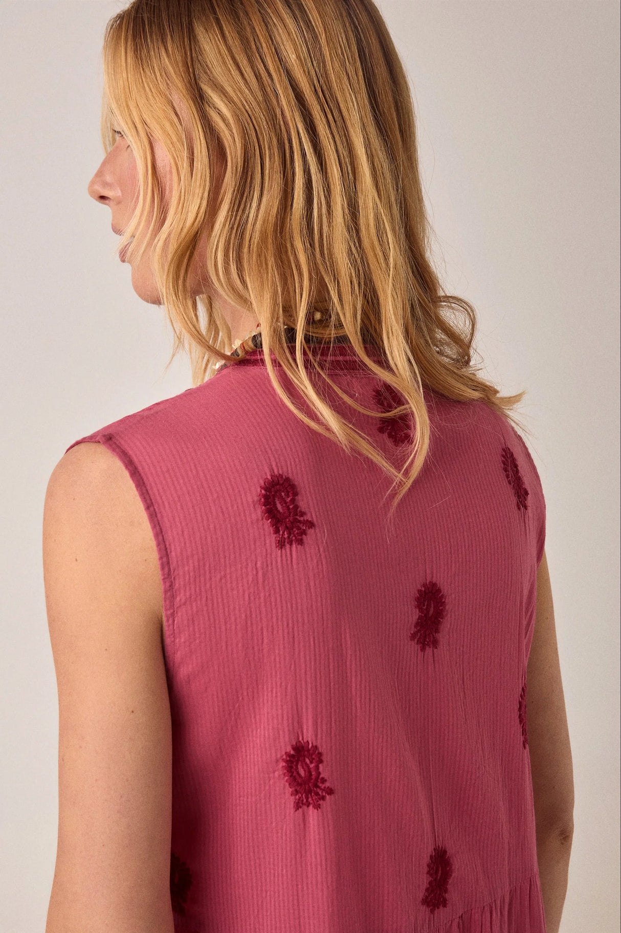 MAISON HOTEL VESTIDO SIN MANGAS FRAMBUESA LILI