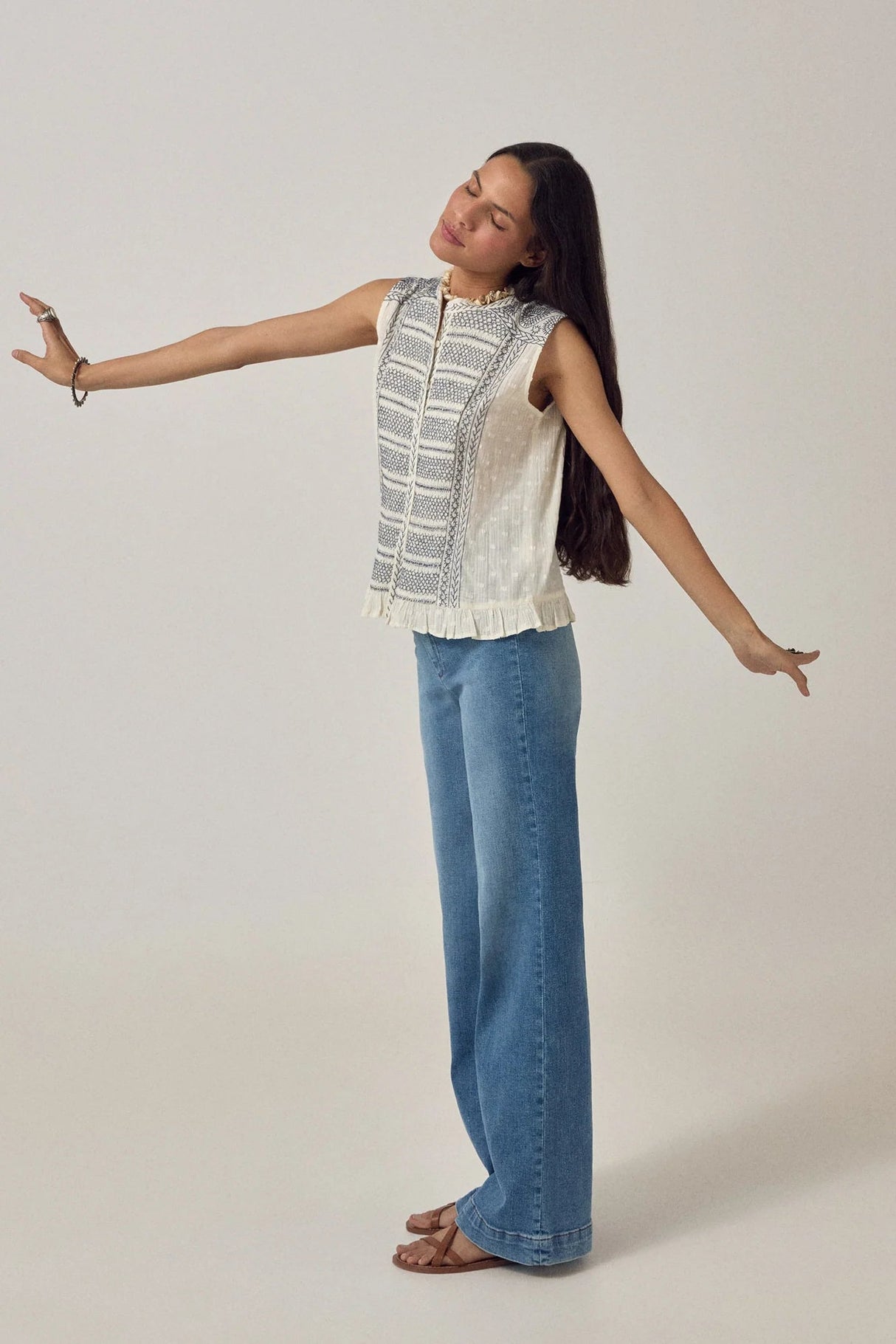 MAISON HOTEL BLUSA SIN MANGAS IRINA POET