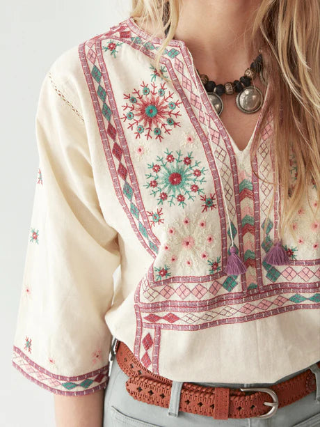 MAISON HOTEL  BLUSA BORDADA CHOTI HOLI NIMIRTA