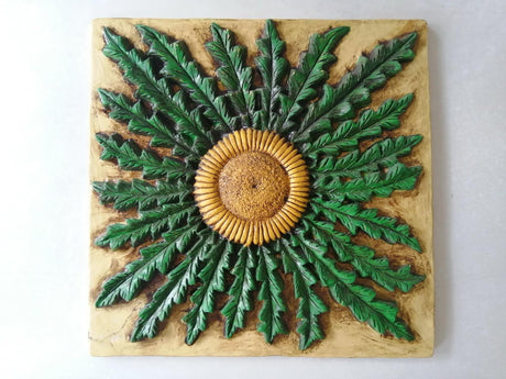 Pieza cerámica Eguzkilore para colgar - Dendago