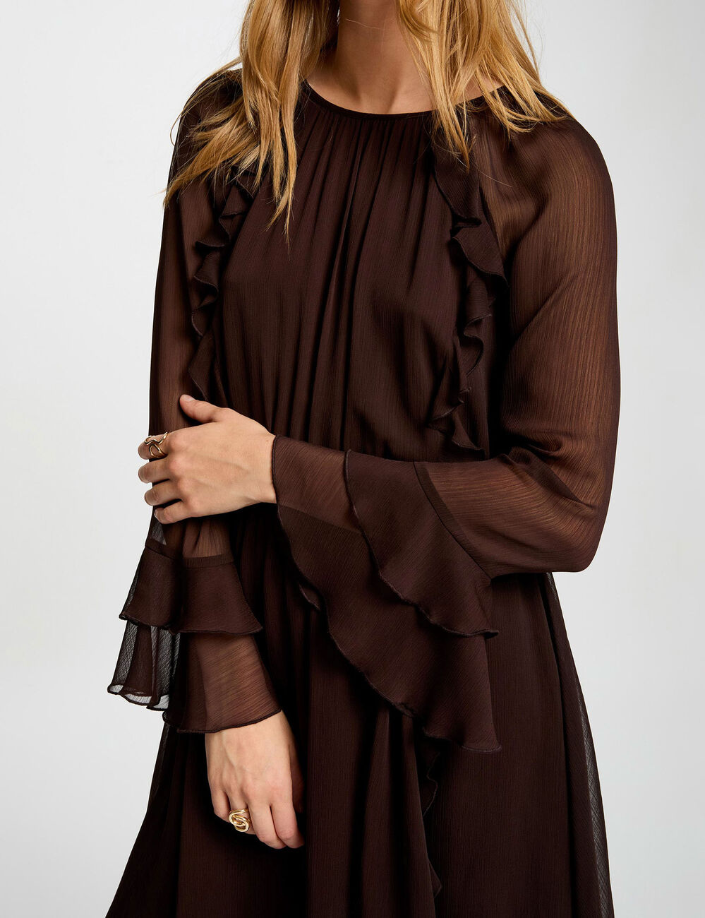 Vestido corto fluido marrón oscuro Morgan