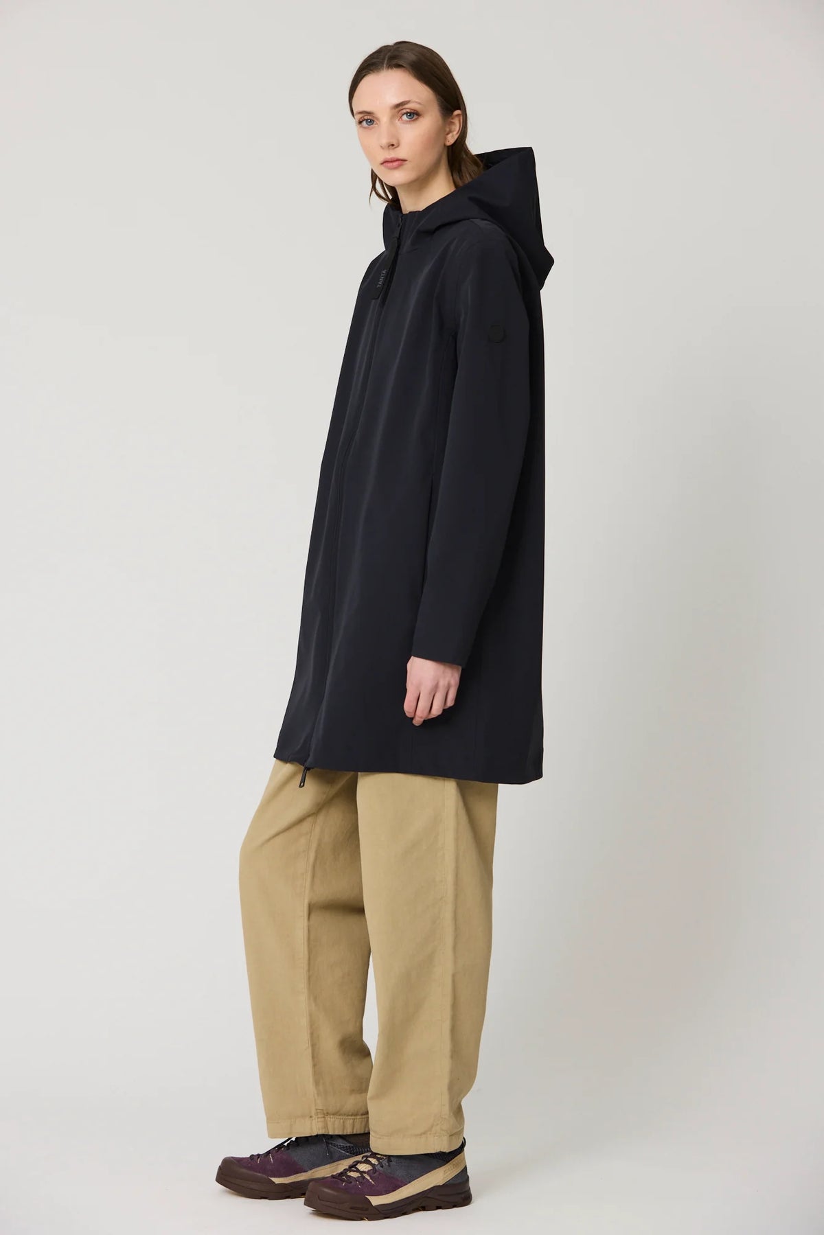 TANTÄ CHAQUETA IMPERMEABLE ENTRETIEMPO BLACK HAIL