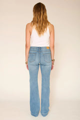 MKT STUDIO PANTALON TEJANO FLARE DIANA WILSON