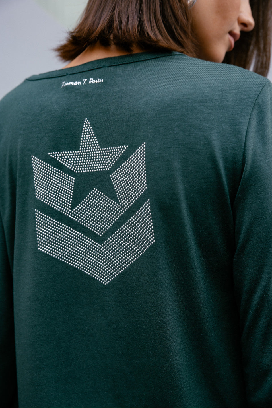 Camiseta con logo de strass en la espalda Torina Icon pineneedle Freeman T.Porter