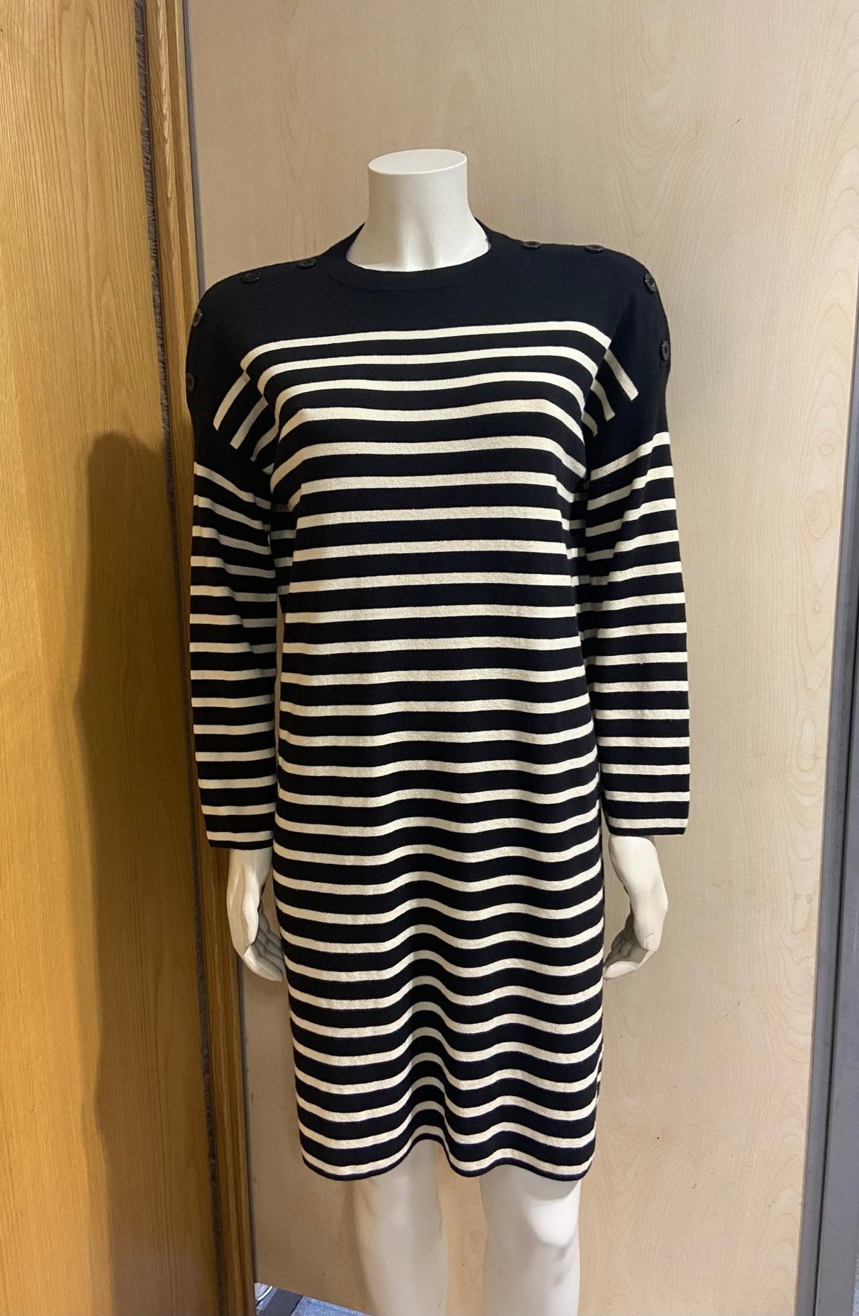 Vestido de rayas Negro - Dendago