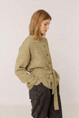 CHAQUETA VERDE NEPS CINTURÓN AJUSTABLE INDI&COLD