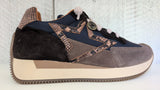 Zapatilla Azul Estrella Animal Print Cetti 