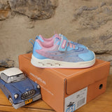 Deportivas para peques en nylon y luces laterales al pisar.