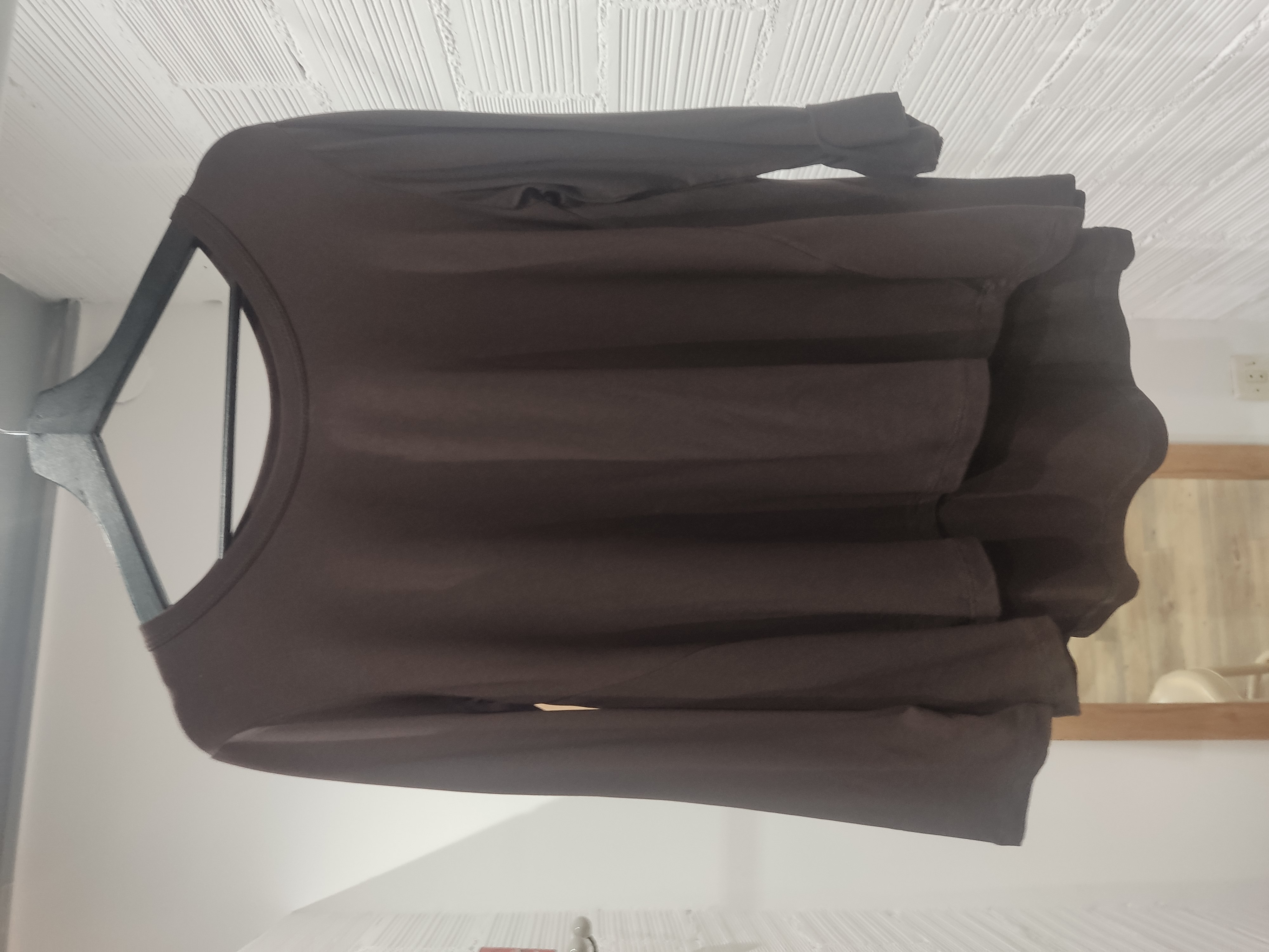 camiseta marron chocolate 221315