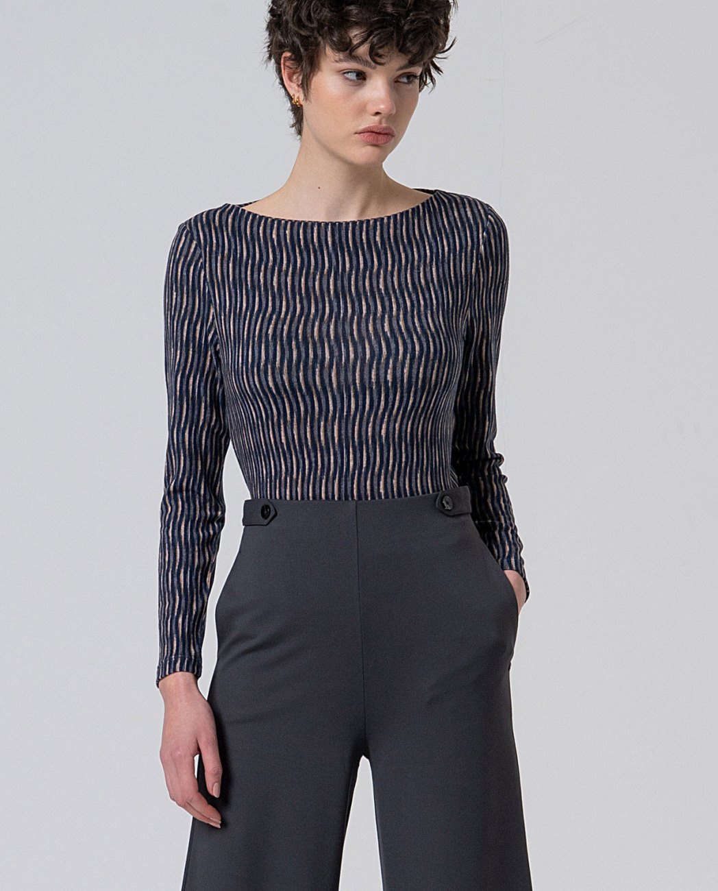 PANTALON GRIS SURKANA