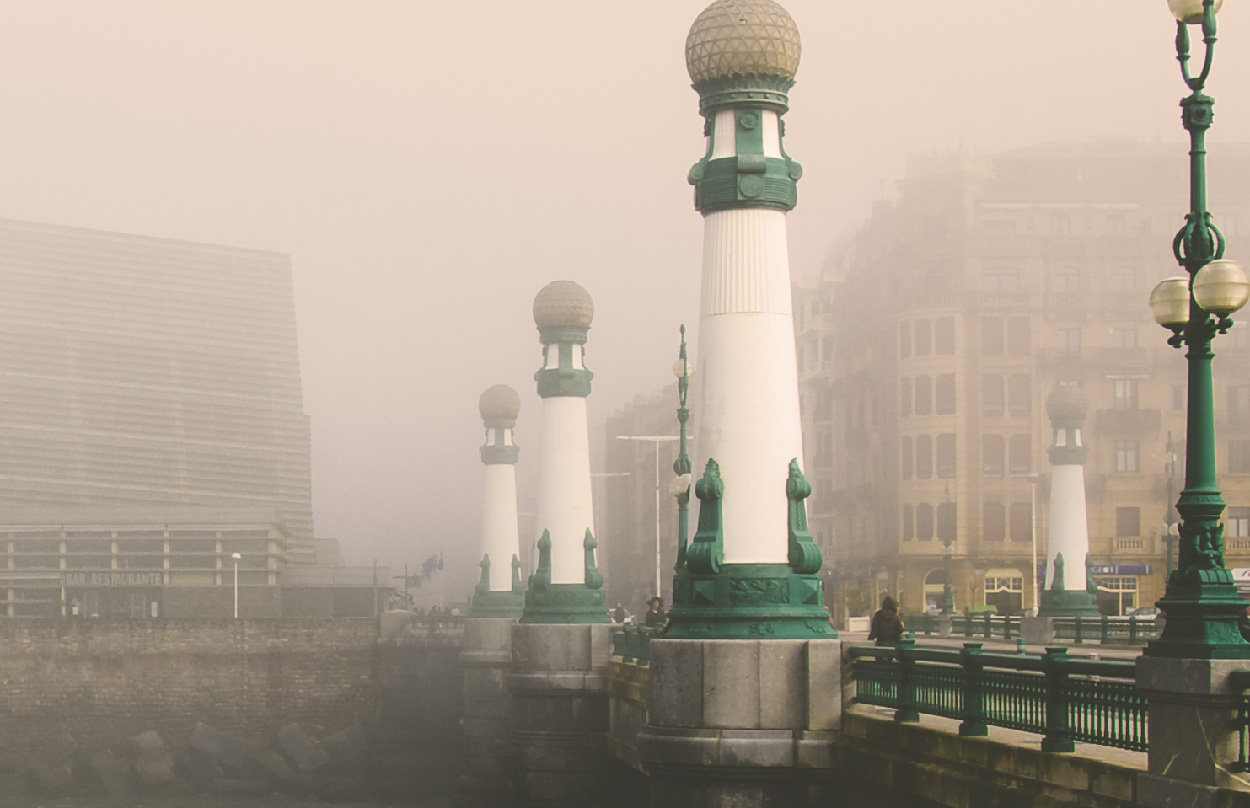 Fotografía País Vasco San Sebastián / Donostia KURSAAL en Niebla Conjunto de 3 fotos