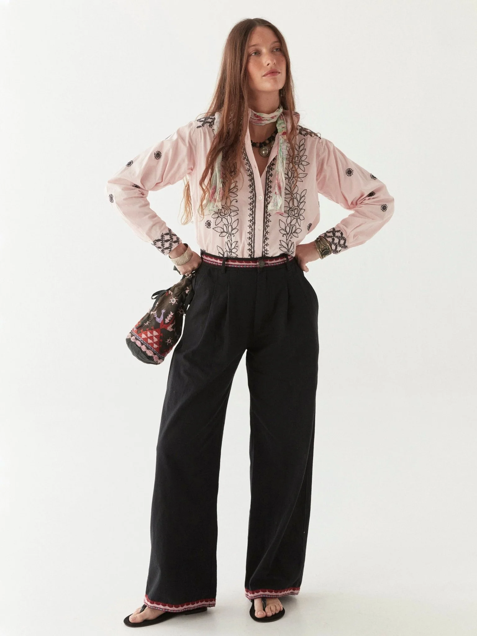 MAISON HOTEL PANTALON LOLO DEEP SEA