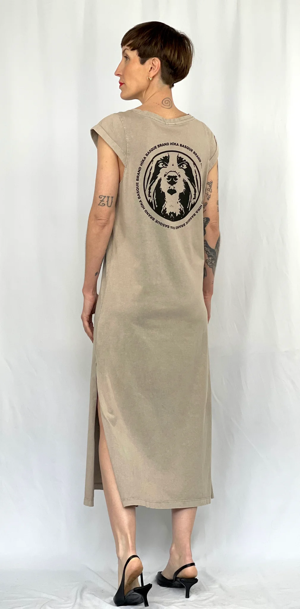 HÏKA BASQUE BRAND VESTIDO SOINEKO ROCK
