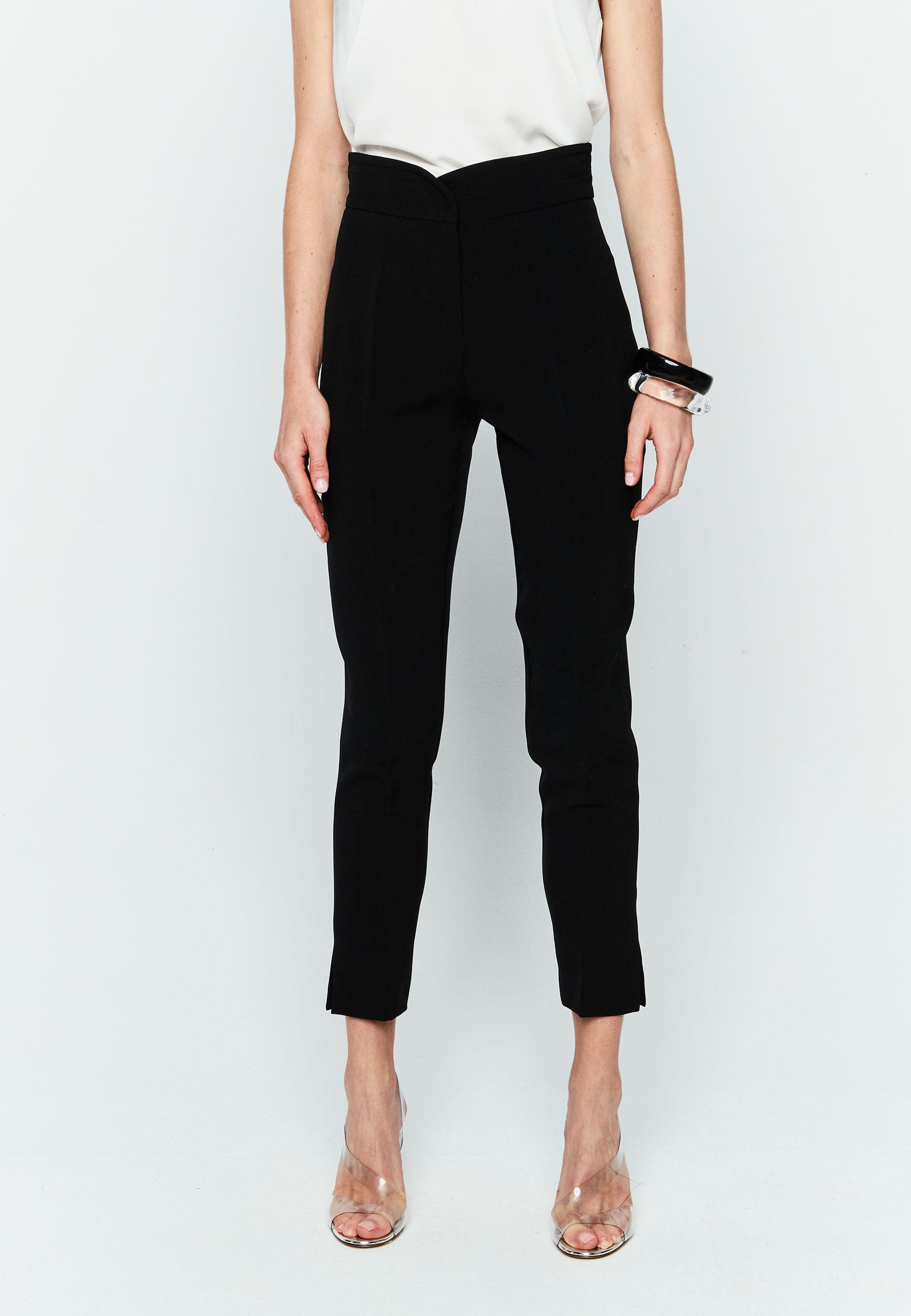 ANDME UNIQUE PANTALON PITILLO NEGRO SUE
