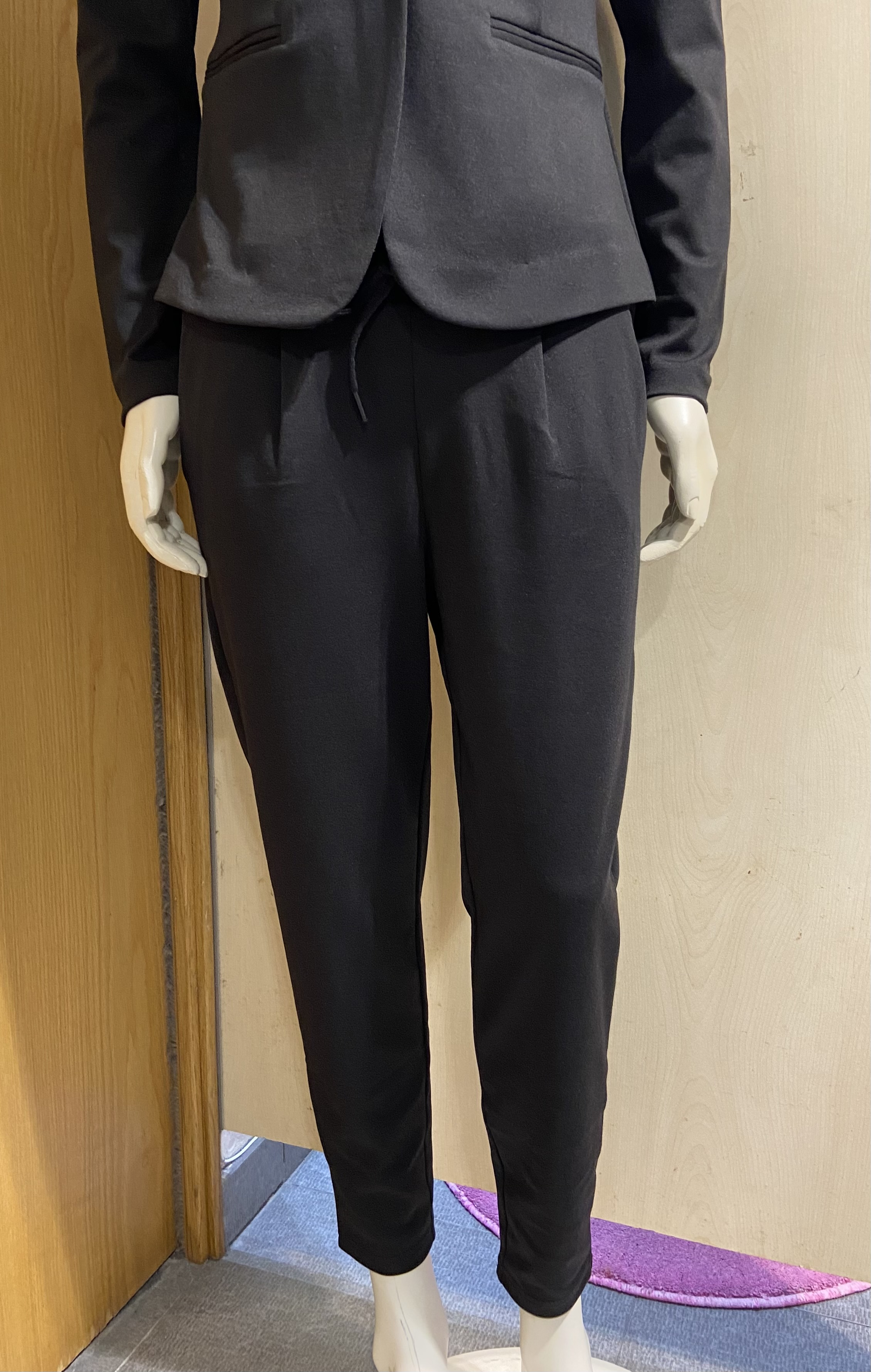 Pantalón Estrecho Negro