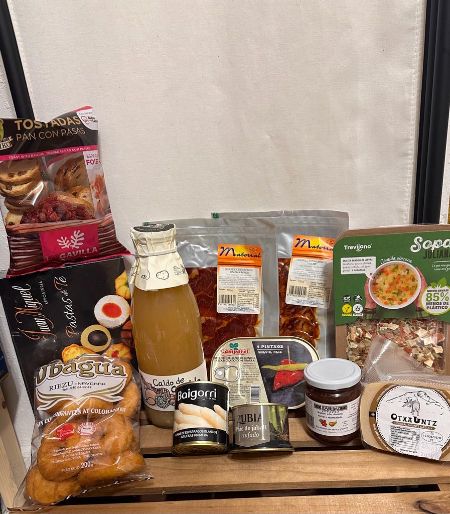 Cesta de regalo AMAIA