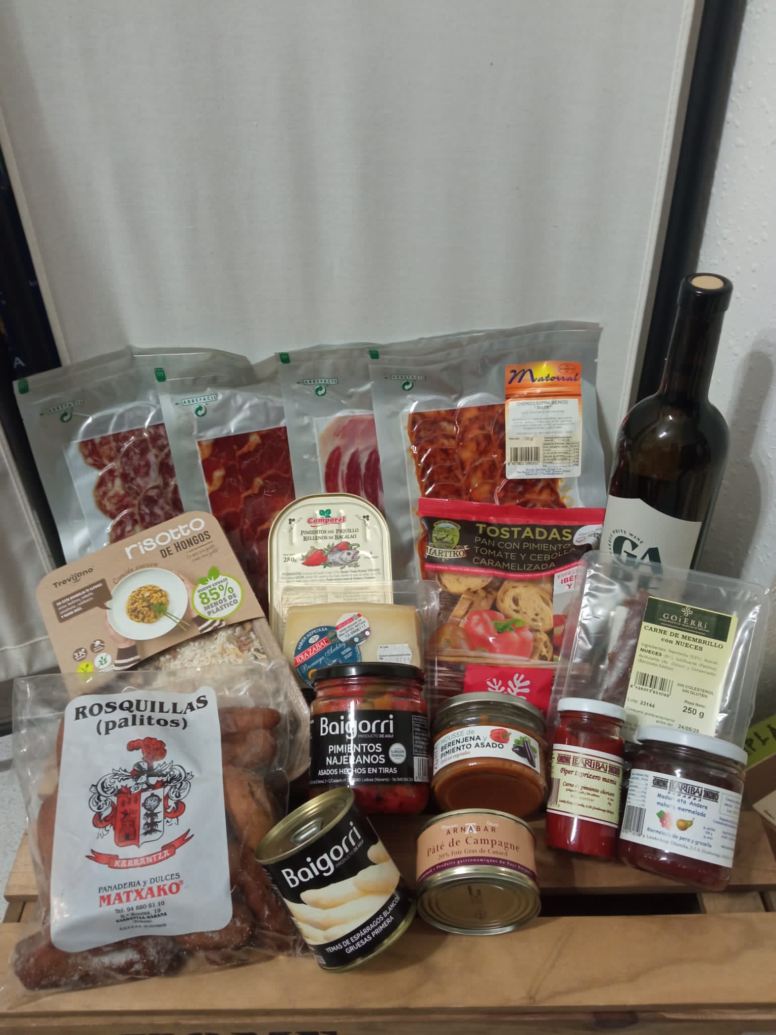 Cesta de regalo DIMA